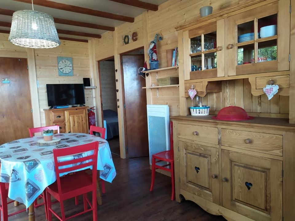 Chalet Du Spiemont Champdray Exterior foto